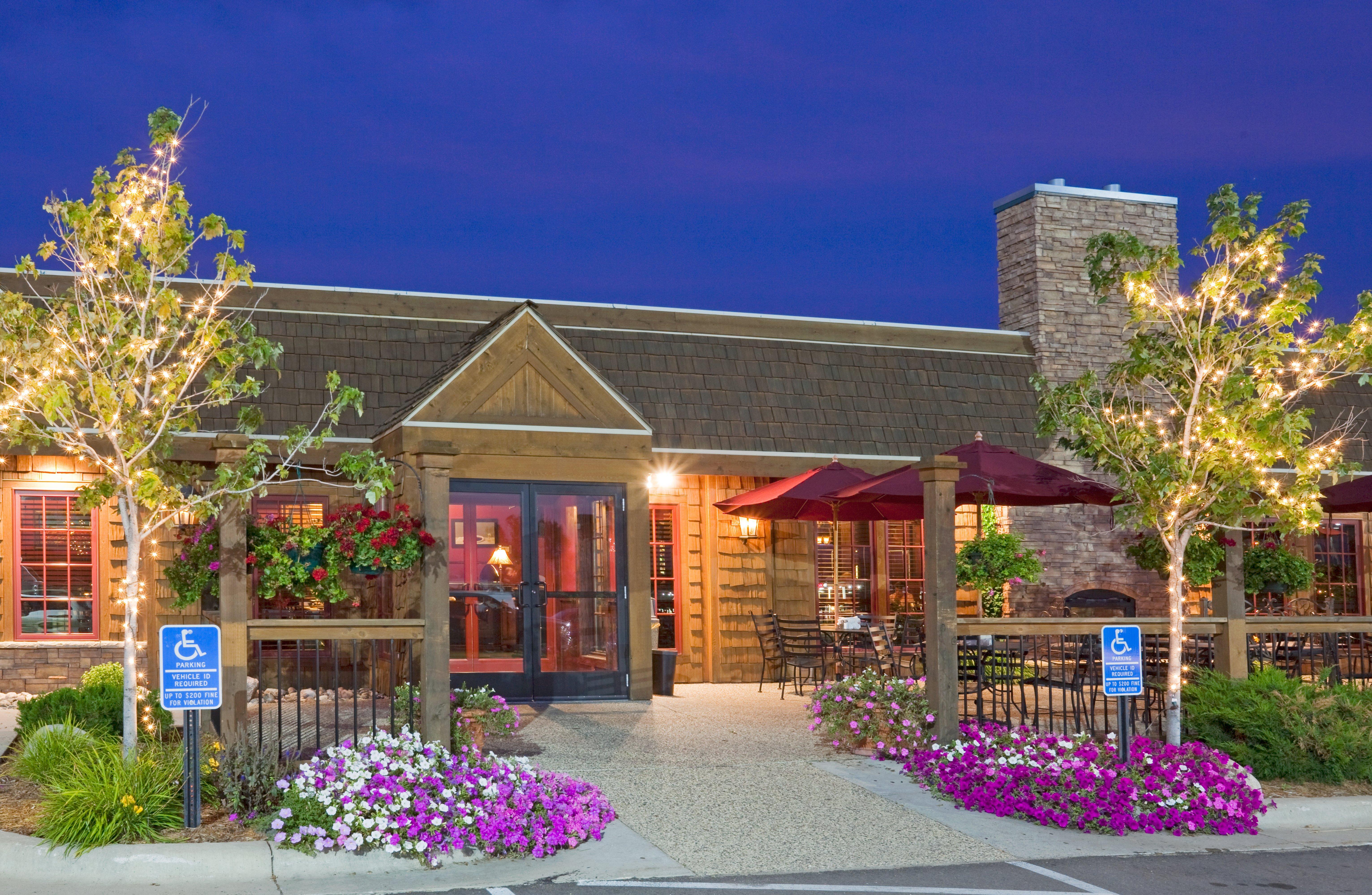 Holiday Inn Alexandria By Ihg Exterior photo