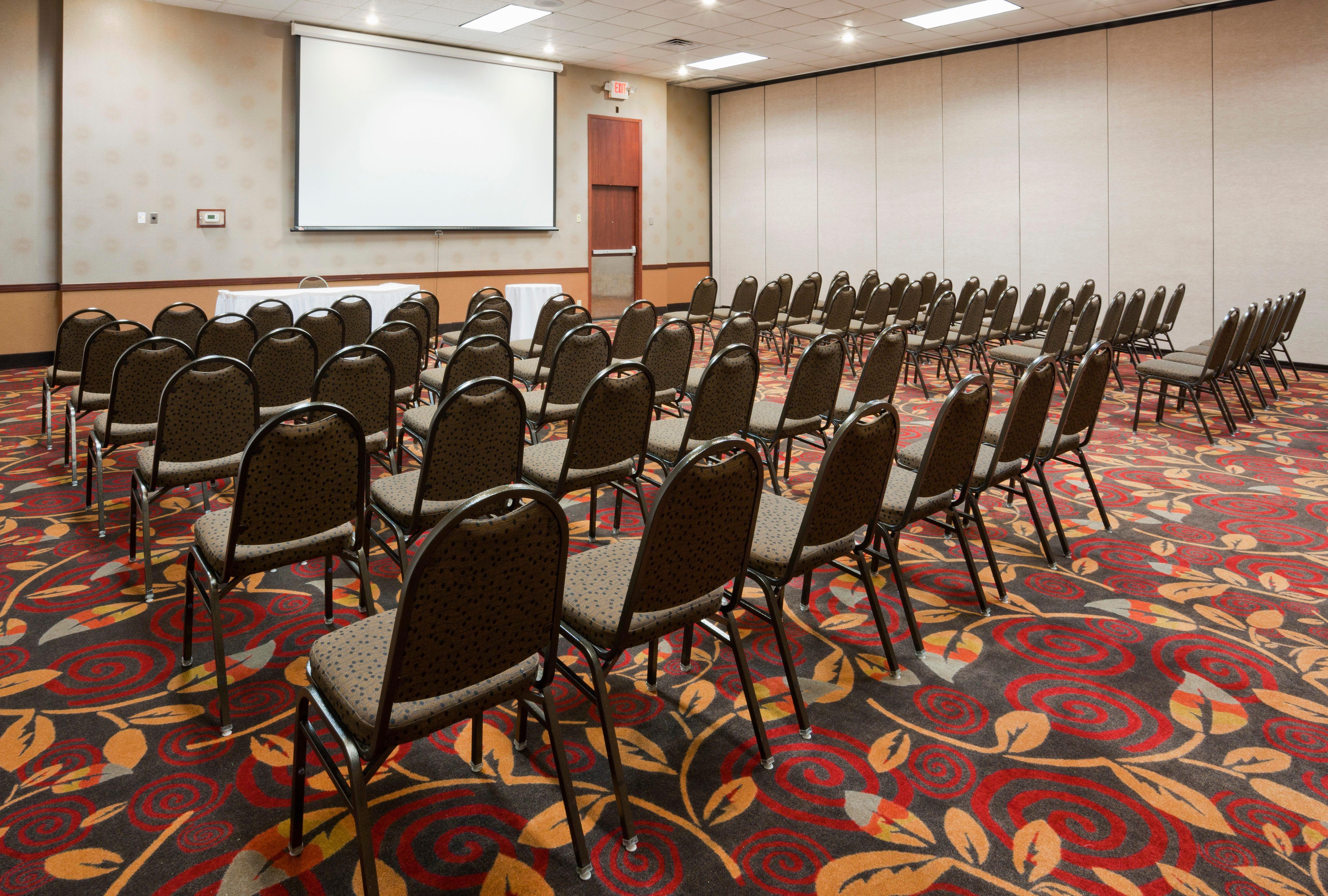 Holiday Inn Alexandria By Ihg Exterior photo